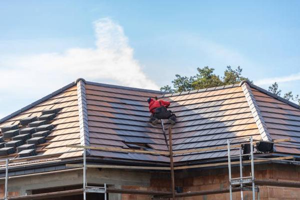 Choosing the Right Roofing Materials for Your Abbottstown Home