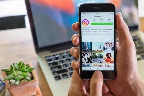 Stay Hidden Online with the Smart Anonymous Peekviewer Tool
